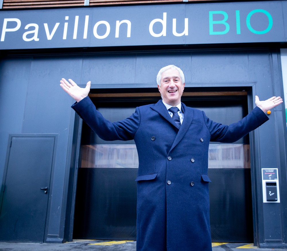 Stéphane Layani devant le nouveau Pavillon du bio - Florence Levillain pour Les Echos